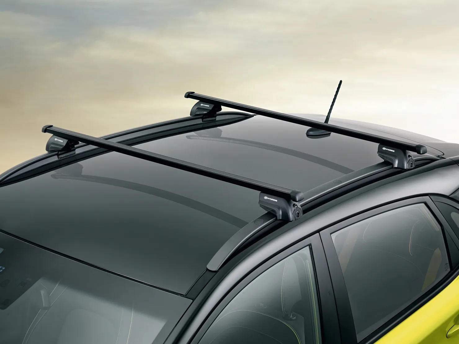 J9211ADE00ST_IM_Cross_bars_steel_1.jpg BARE TRANSVERSALE HYUNDAI KONA 2021 - imagine 1