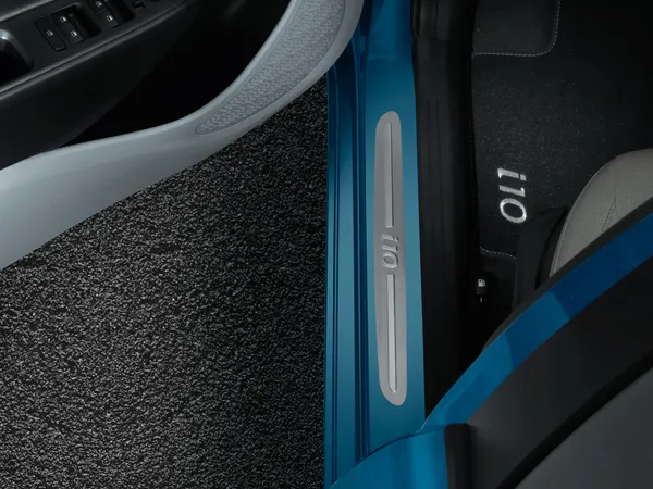 K7450ADE00ST_IM_Entryguards_1.jpg APARATORI DE INTRARE HYUNDAI I10 2023 - imagine 1